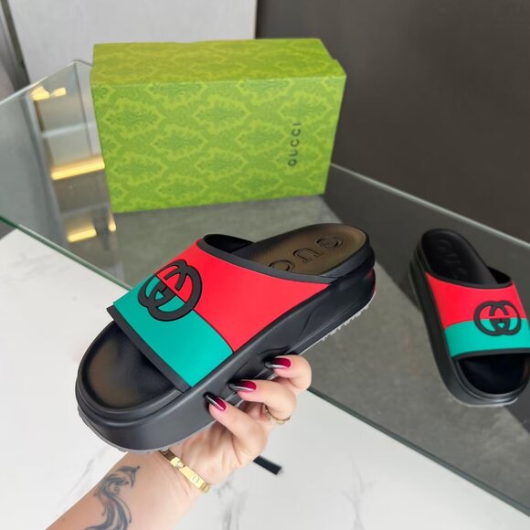 Gucci slippers - Picture 8 of 8
